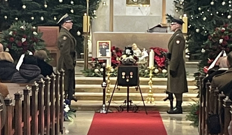 Pogrzeb z asystą wojskową Usługi Pogrzebowe RAGIEL
